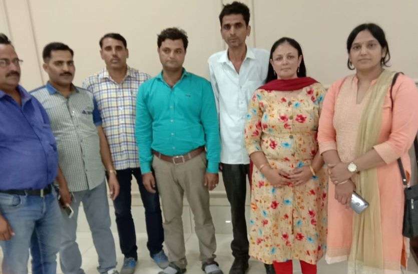 Embryo testing team arrested at alwar गर्भवती महिलाओं के साथ फर्जी तरीके से करते थे यह काम, राजस्थान सहित हरियाणा में भी फैला है नेटवर्क