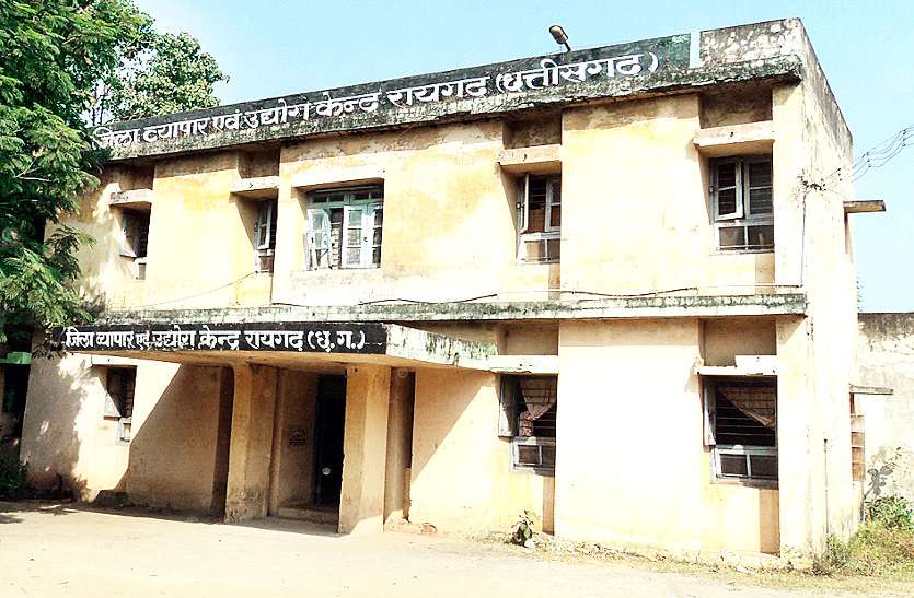 समय-सीमा बीत जाने के बाद भी कइयों ने निर्माण कार्य पूरा नहीं किया आखिर क्यों इन 12 उद्योगों को जमीन देने के बाद विभाग ने फिर ले लिया वापस