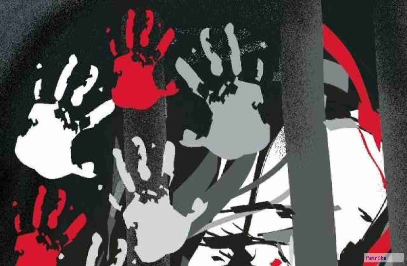 bhopal, bhopal news, bhopal patrika, patrika news, patrika bhopal, bhopal mp, latest hindi news, rape, crime, women crime, crime in bhopal, mp crime, rape in bhopal, police, रिश्ते हुए शर्मसार: सौतेले पिता की नियत में आई खोट, बेटी के साथ करता रहा गंदा काम