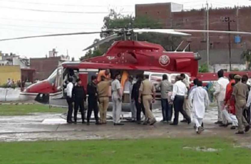 Yogi Adityanath Yogi Adityanath Hathras Visit : इस शहर में आते ही सीएम योगी आदित्यनाथ के नाम दर्ज हुआ ये नया रिकार्ड