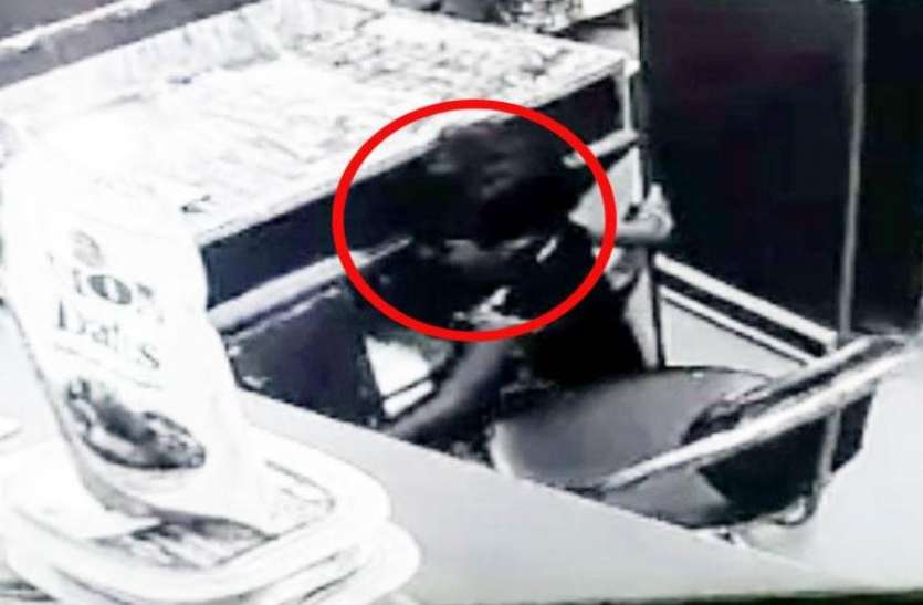 chori 10 साल की बच्ची ने कर डाला ऐसा कांड, अच्छे-अच्छे अपराधियों के भी छूट जाएंगे पसीने