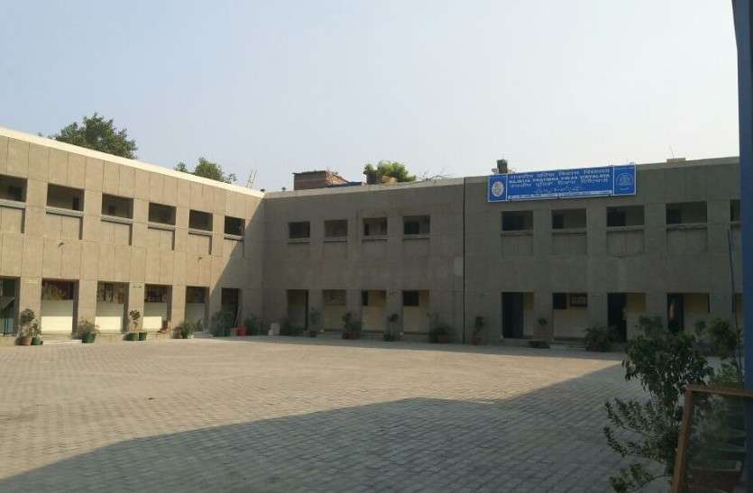 school दिल्ली के नए प्रतिभा विद्यालय में आज से शुरू होगा एडमिशन प्रोसेस