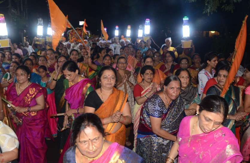 bhopal, bhopal news, bhopal patrika, patrika news, patrika bhopal, bhopal mp, latest hindi news, god, dharam, yatra, bhagwan, marathi samaj, तीन किमी पैदल यात्रा निकाली, जयकारों के साथ निकली दिंडी यात्रा
