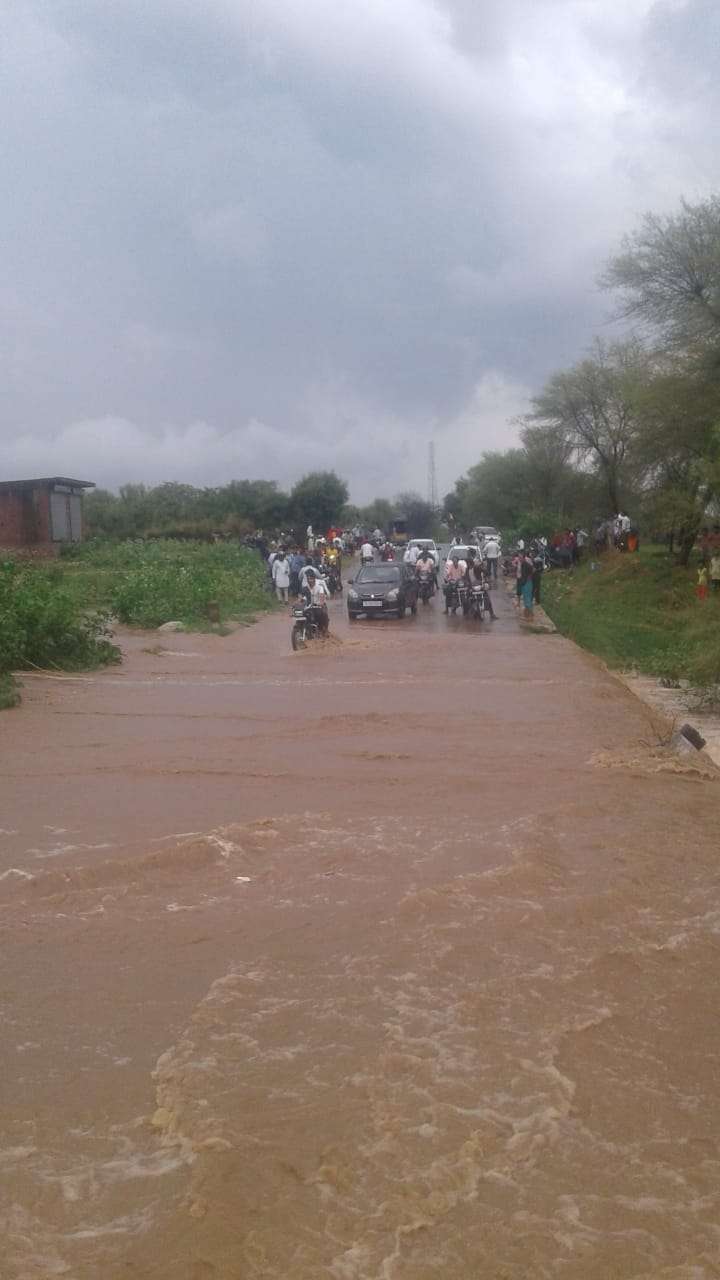 rain in ajeetgarh