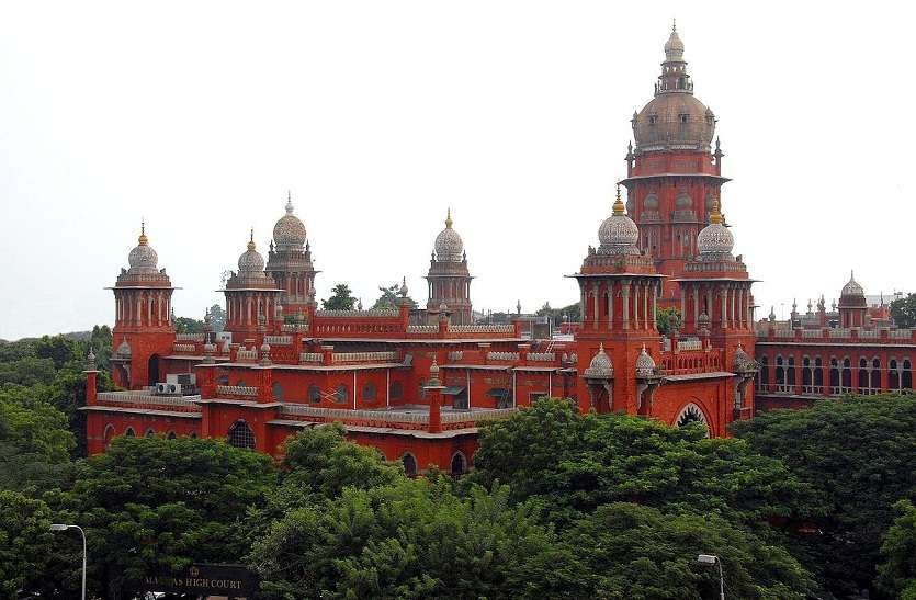 Third judge started hearing in the matter of 18 rebel MLAs of AIADMK एआईएडीएमके के 18 बागी विधायकों के मामले में तीसरे जज ने शुरू की सुनवाई