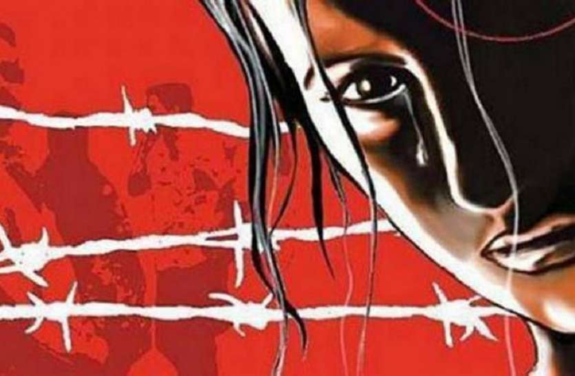 देह व्यापार नेपाल से देह व्यापार के लिए लायी जाती थी लड़कियां, छापेमारी में मिला कंडोम, प्रेग्नेंसी किट व लेडीज कपड़े