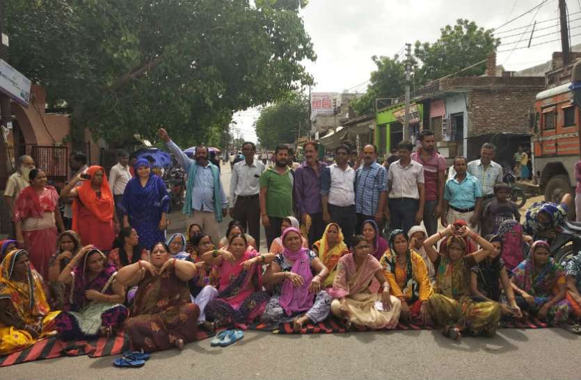 bjp भाजपा पार्षद ने खोला अपनी ही सरकार के खिलाफ मोर्चा, उड़ गए सभी के होश