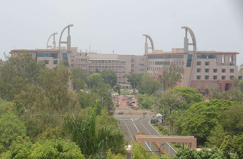 MP Mantralaya नगरीय प्रशासन बिना अनुमति मंत्रालय एनेक्सी में शिफ्ट