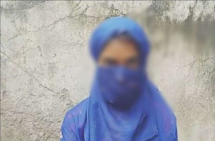घर में घुसकर 13 वर्षीय किशोरी के साथ दुष्कर्म घर में घुसकर 13 वर्षीय किशोरी के साथ दुष्कर्म, हालत बिगड़ी