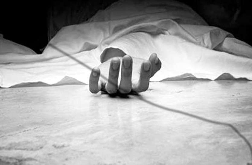 Cops found dead in trap फंदे पर लटका मिला पुलिस के जवान का शव