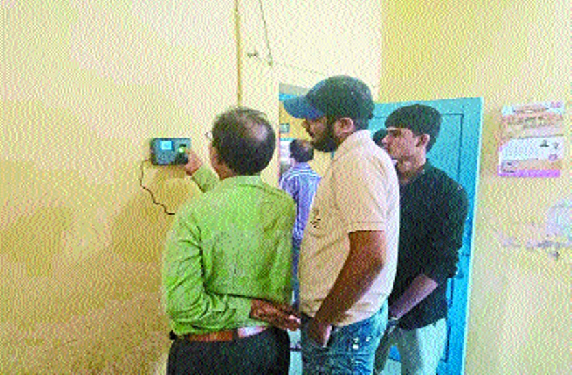 patrika अब मंडी के तड़ीमार कर्मचारियों को ऐसे देनी होगी की हाजिरी