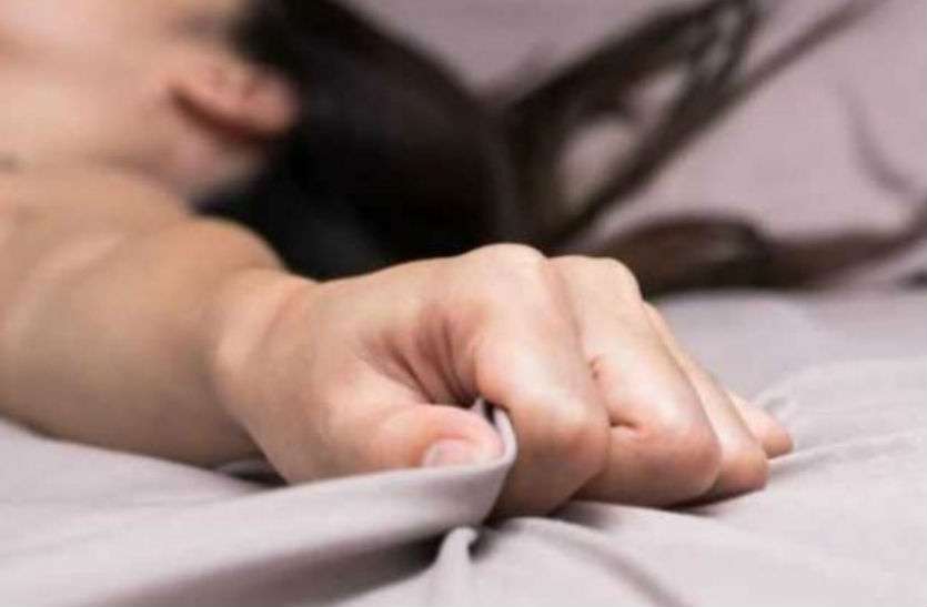 girl नाम बदलकर गोवा की युवती से तीन बच्चों के बाप ने की दोस्ती, मिलने के बहाने बुलाकर किया दुष्कर्म