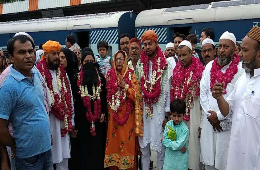 Haj Yatra यहां साम्प्रदायिक एकता की मिसाल बने हिन्दू