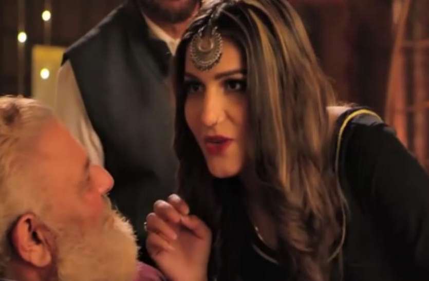 SAPNA CHAUDHARY BILLORI AKH पूर्व भारतीय क्रिकेटर के सामने जमकर नाचीं सपना चौधरी, डांस वीडियो हो रहा वायरल