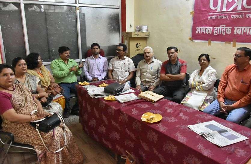 Patrika टॉक-शो: स्कूल बने प्रयोगशाला, इसलिए नहीं दे पा रहे परिणाम