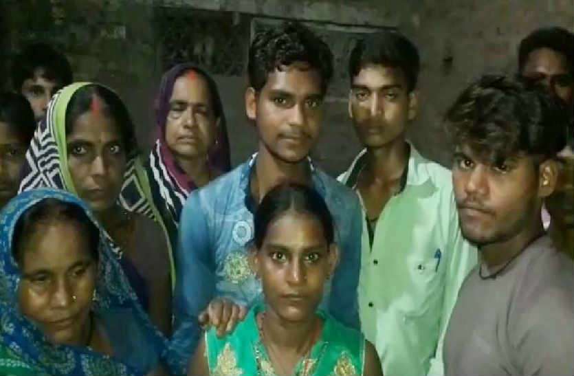 परिवार के साथ रंजीत