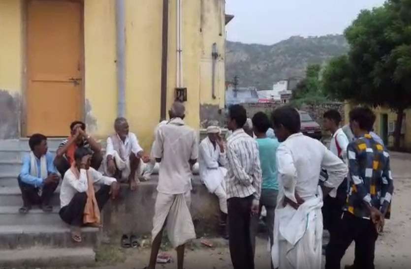 Bharatpur तालाब में तैरता मिला महिला का शव, इलाके में फैली सनसनी