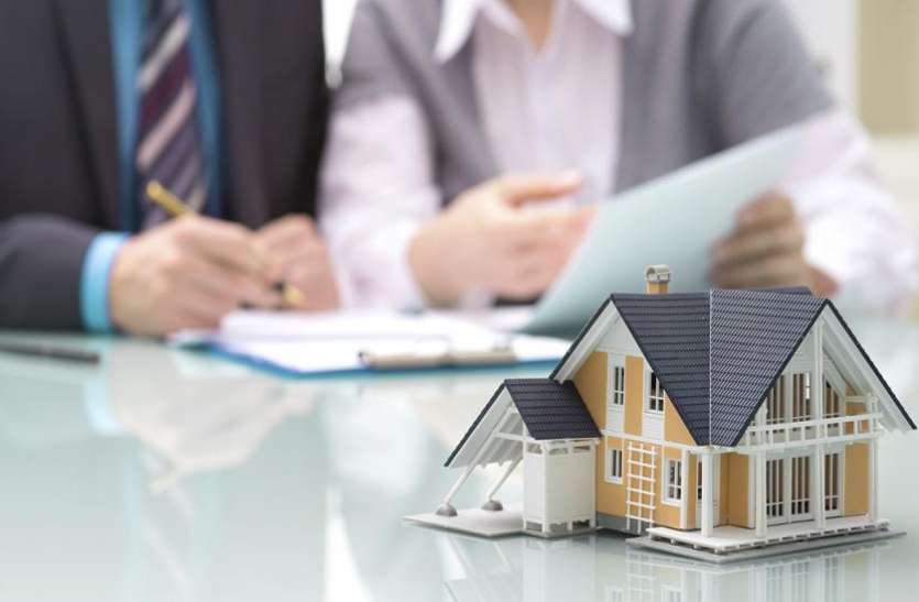 Real estate देश में 3.3 लाख करोड़ रुपए की आशियानें अधर में लटके, नहीं हो रहा कोर्इ काम