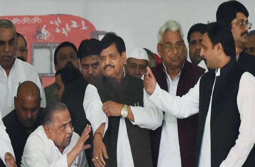 gg कौन हैं 'राय साहब' जिनकी हर बात सुनते हैं अखिलेश यादव