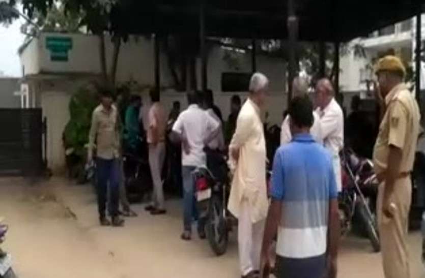 Binny Sharma Suicide Case IRS बिन्नी शर्मा की अंत्येष्टि में नहीं आया पति, ऐसा क्या था जो बैडरूम तक में लगे थे CCTV कैमरे