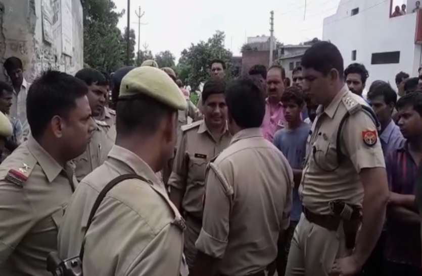 meerut violence जातीय हिंसा की आग में झुलसा मेरठ, खूनी संघर्ष में अब तक एक दलित युवक की मौत व दर्जनों घायल