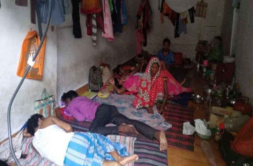 pappu इस सांसद के आलीशान बंगले में रहते हैं 500 से ज्यादा मरीज, दूसरों के लिए ज़िंदगी जीता है ये नेता