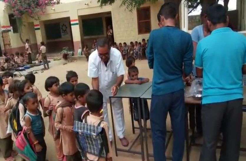 Narpada to Narpura nomenclature नरपड़ा से नरपुरा नामकरण होने पर ग्रामीणों में खुशी