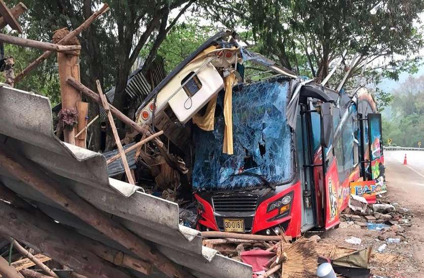 bus accident बाइक सवार चाचा-भतीजे को रोडवेज बस ने रौंदा, दोनों की मौत