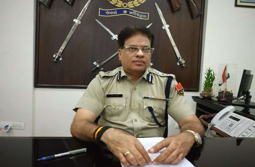 Alwar Police Will Take Database Of each And Every Citizen of Alwar अलवर पुलिस अधीक्षक ने जिले में अपराध रोकने के लिए चलाया यह खास अभियान, अब सबकी कुण्डली होगी पुलिस के पास