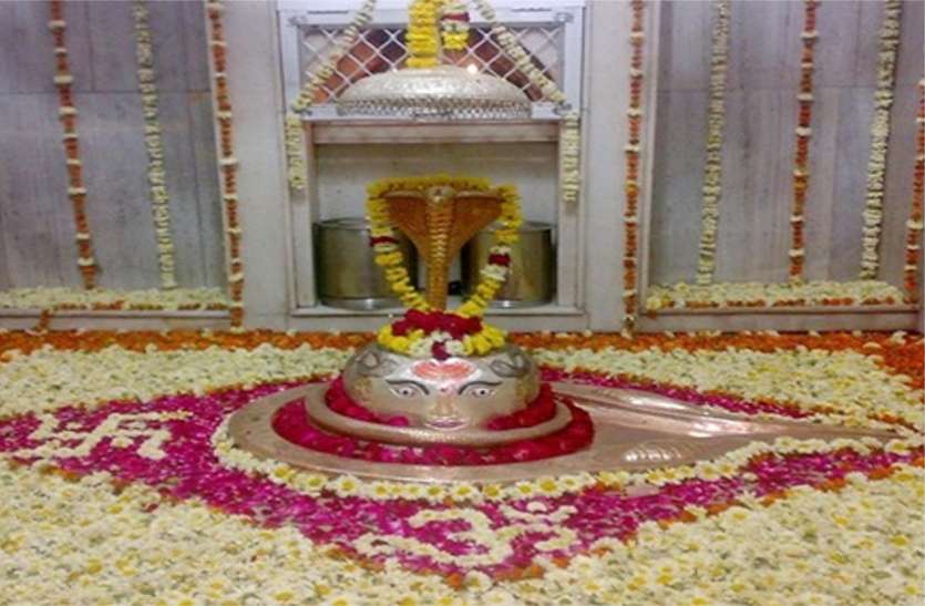 SHIV MANDIR भोलेनाथ के इस शिवालय में झूठी सौगंध खाने पर हो जाता है अनर्थ, सावन में लगता है भक्तों का तांता