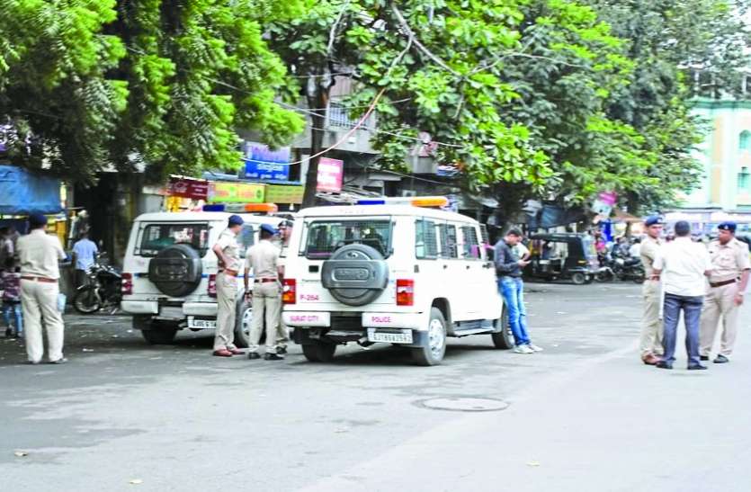 Lari-lanes removed from ring road for second day रिंग रोड से दूसरे दिन भी हटाए गए लारी-गल्ले, रास्तों में खड़े वाहनों पर भी गिरी गाज
