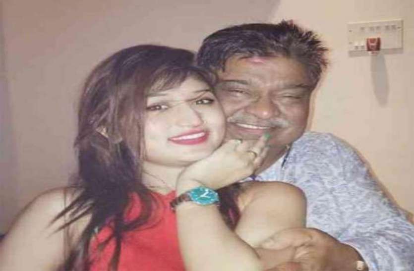 राजेश कुमार हिमतसिंग्का 70 साल के इस शख्स ने 27 साल की लड़की संग किया ऐसा काम, अब लोग जमकर कर रहे हैं ट्रोल