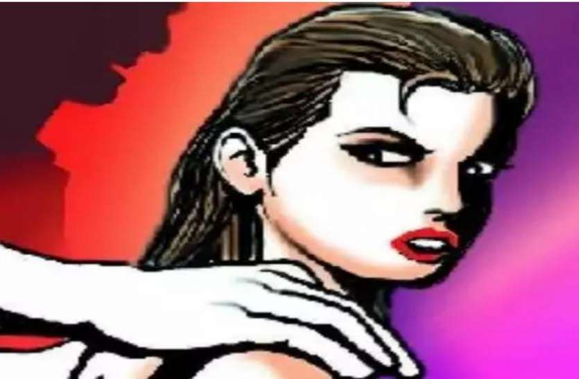 दिल्ली: कंप्यूटर शिक्षक पर लगा शेल्टर होम में रहने वाली लड़की से छेड़छाड़ का आरोप, गिरफ्तार दिल्ली: कंप्यूटर शिक्षक पर लगा शेल्टर होम में रहने वाली लड़की से छेड़छाड़ का आरोप, गिरफ्तार