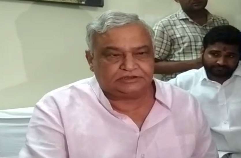 KIRODI LAL MEENA किरोड़ी मीणा ने राजस्थान में BJP की सरकार को लेकर दिया बड़ा बयान, राहुल गांधी के रोड़ शो को बताया विफल
