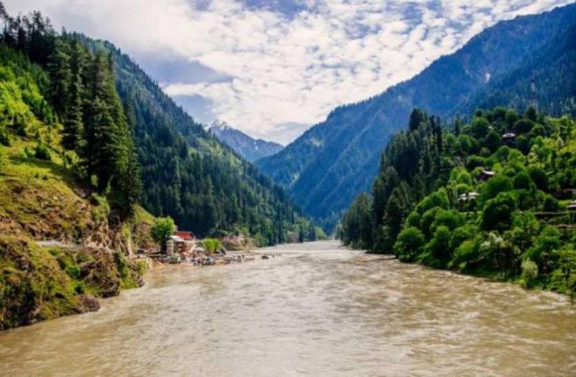 neelam river पाकिस्तान ने पीओके में छेड़ा जलयुद्ध, नीलम नदी का बहाव पंजाब की तरफ मोड़ा