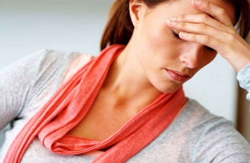periods मेनोपॉज के बाद पीरियड्स, हल्के में न लें