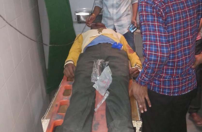 bikaner accident एम्बुलेंस का टायर फटा, दूसरी आने तक जिंदगी से हारा घायल