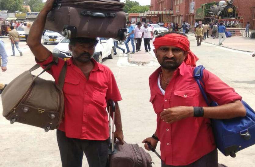 Vendor and Coolie will do the police work वेंडर्स और कुली स्टेशन में करेंगे पुलिस का काम