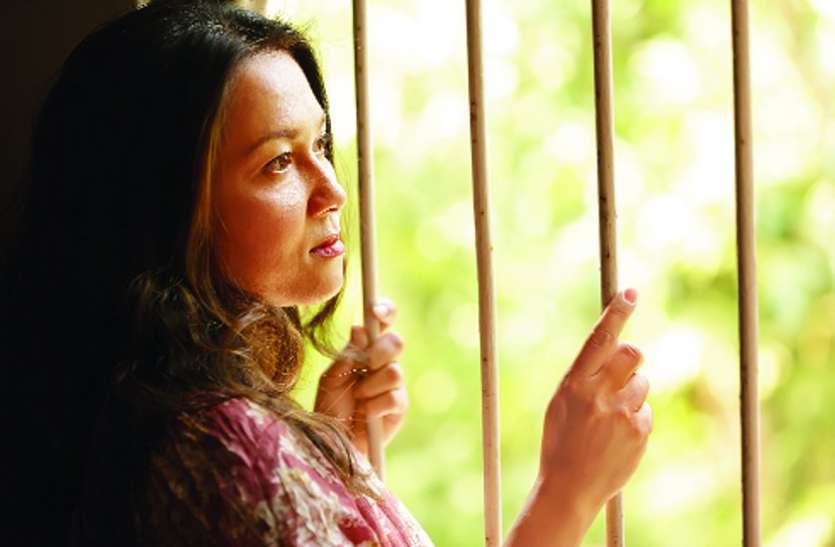 Hysteria disease तनाव की अति बन सकती है हिस्टीरिया रोग
