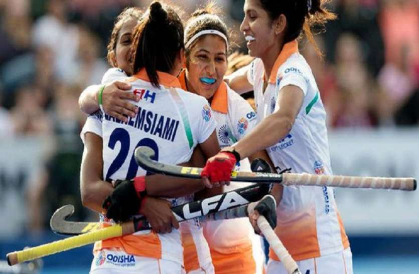 rani rampal Asian Games 2018: कप्तान रानी रामपाल की हैट्रिक, सेमीफाइनल में पहुंचा भारत