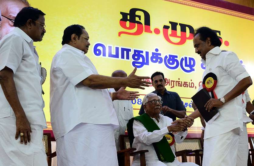 president,Leader,stalin, - ना मैं करुणानिधि, ना उनकी तरह बोल सकता हूं~स्टालिन