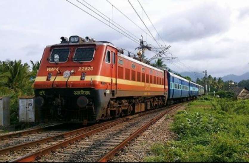 meerut तत्काल टिकट से अलग रूट पर ट्रेन में यात्रा करने का मन नहीं है तो IRCTC वापस कर देगा पूरा पैसा!