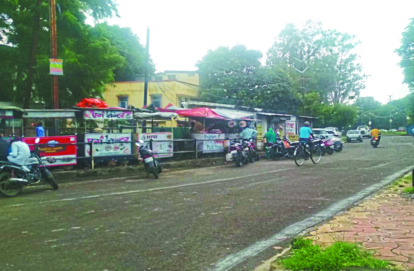 cornar हॉकर्स कॉर्नर की सौगात से महरूम रह गए कई वार्ड