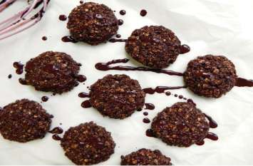 Oats chocolate cookies recipe इस तरीके से भी खा सकते हैं ओट्स