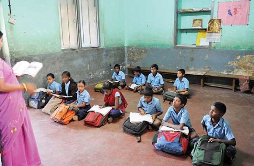 School इस साल 2018 में सितंबर अौर अक्टूबर में इतने दिन रहेगी सरकारी स्कूल के टीचरों की छुट्टी