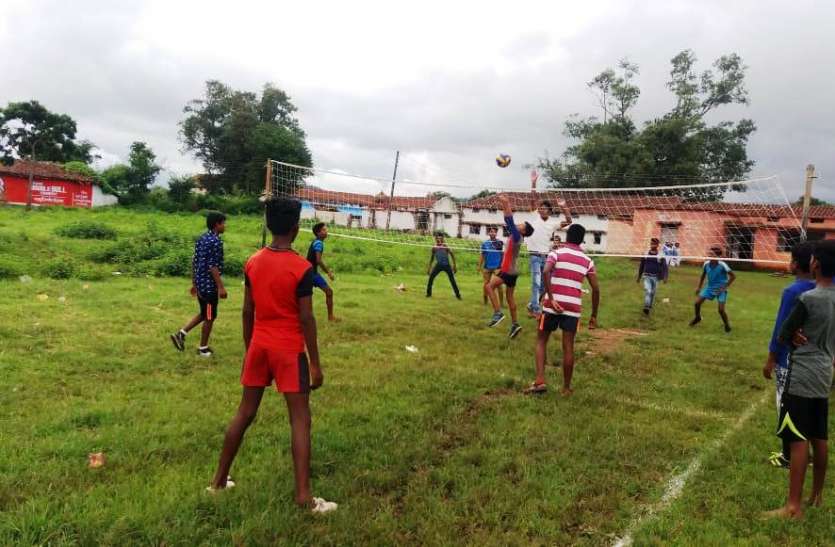 Bundar Development Block-level Chief Minister Cup Sports Competition बोंदर में हुई विकासखण्ड स्तरीय मुख्यमंत्री कप खेल प्रतियोगिता