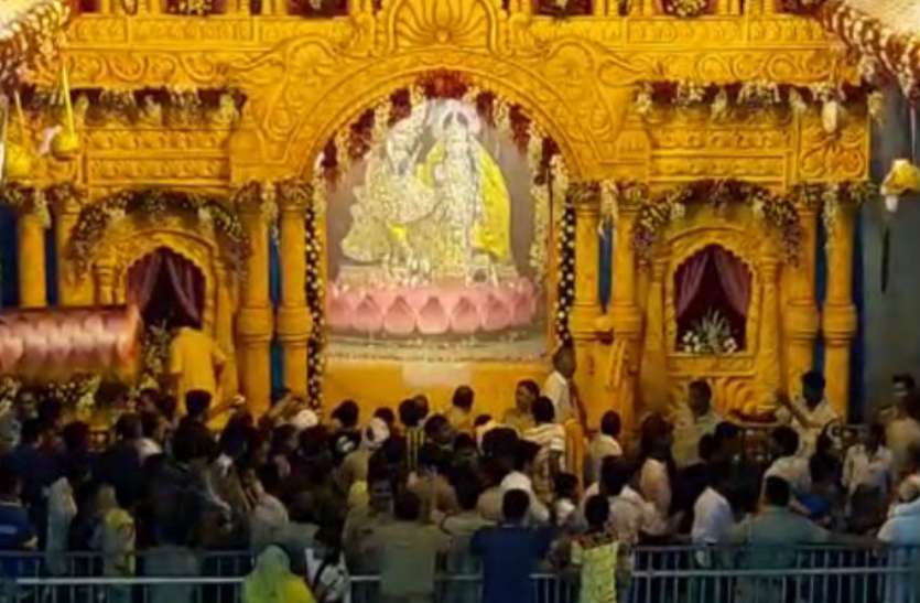 krishna janmashtami live krishna janmashtami live: श्री कृष्ण जन्मभूमि पर कान्हा के आगमन को लेकर छाने लगा उल्लास