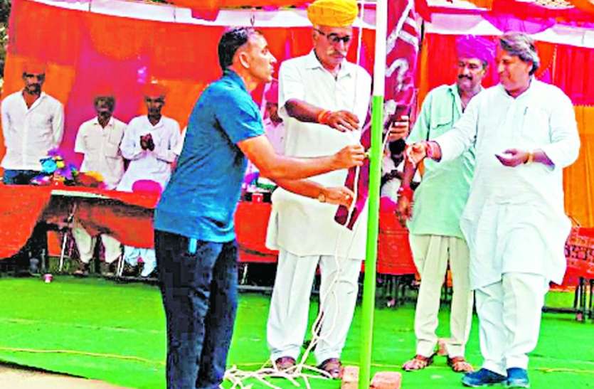 खेलों से हमे आगे बढऩे की प्रेरणा मिलती खेलों से हमे आगे बढऩे की प्रेरणा मिलती