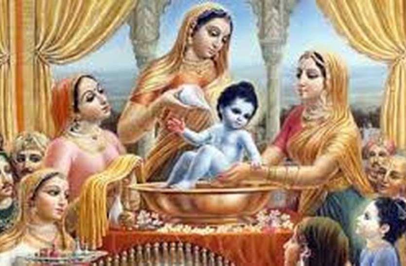 patrika कृष्ण जन्मे, उल्लास में डूबे भक्त