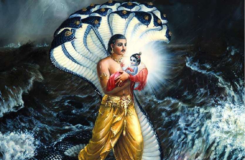 Janmashtami 2018 Janmashtami 2018: श्रीकृष्ण भक्ति से सरोबार हुई छोटी काशी, आधी रात को कंस के कारागार में लेंगे जन्म